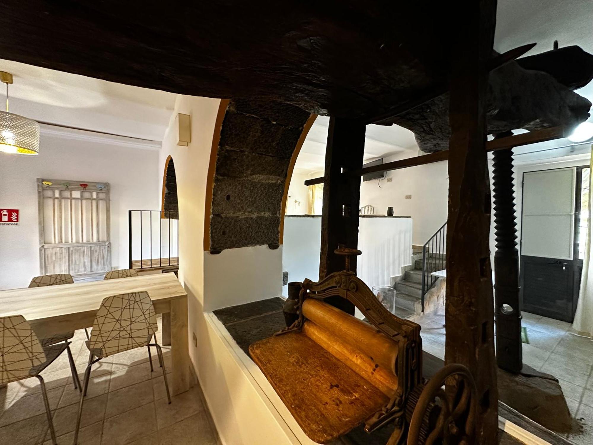 Casale Romano Resort E Relais Motta Camastra Ngoại thất bức ảnh