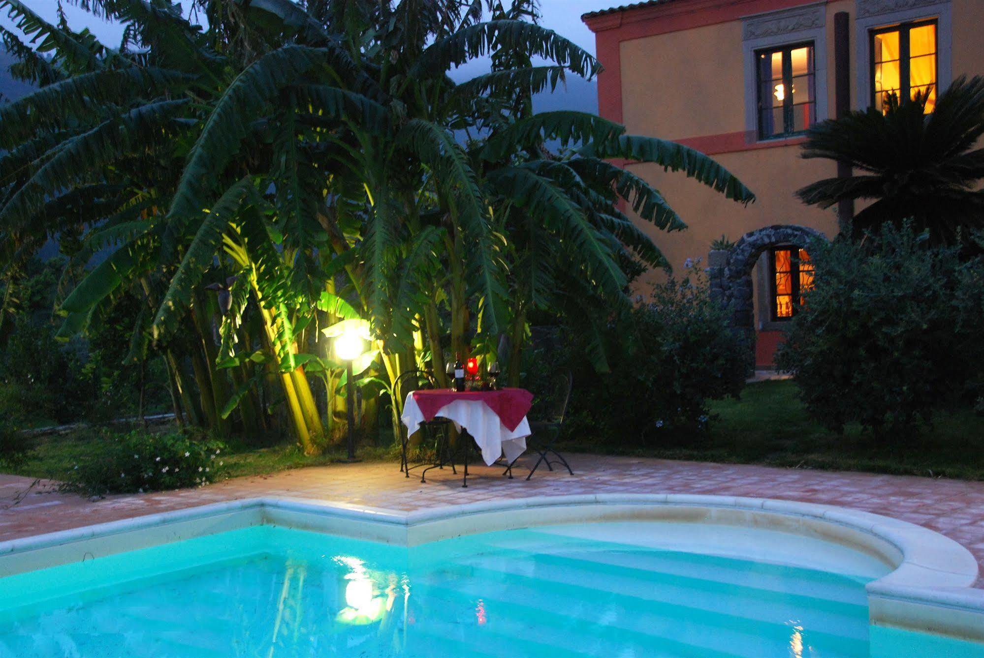 Casale Romano Resort E Relais Motta Camastra Ngoại thất bức ảnh